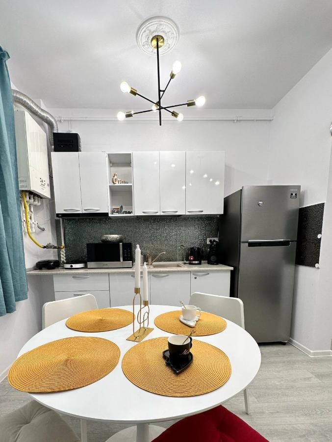 Hezo Sunshine Studio And Apartment Navodari Exterior photo