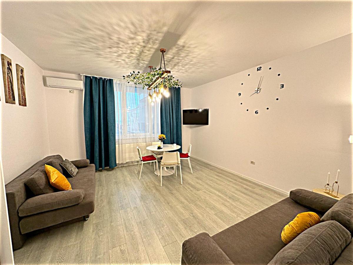 Hezo Sunshine Studio And Apartment Navodari Exterior photo