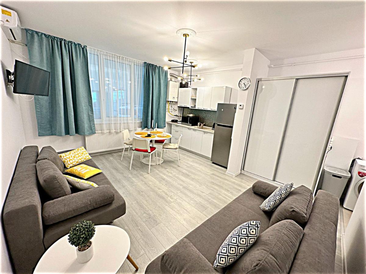 Hezo Sunshine Studio And Apartment Navodari Exterior photo
